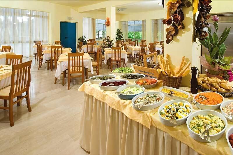 Hotel Chery Milano Marittima Bagian luar foto